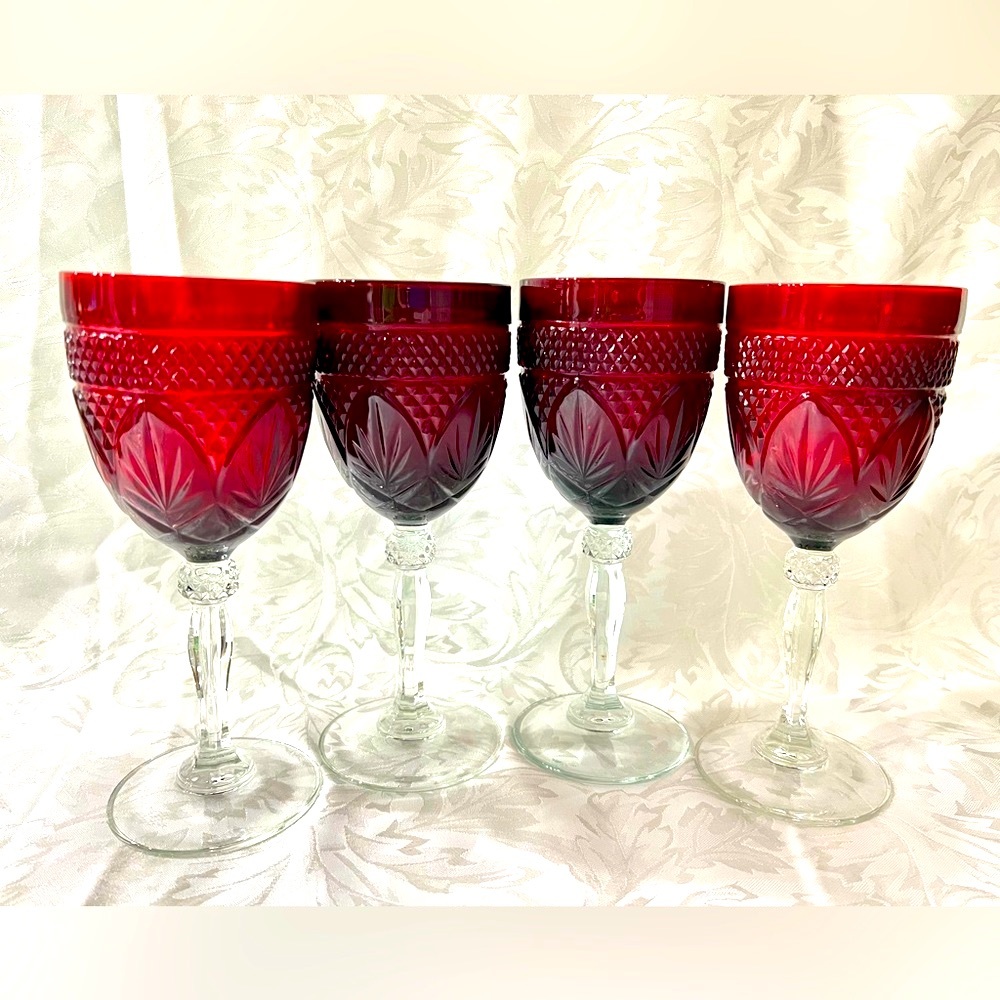 4 PC Vintage Ruby Red, Luminarc Wine Goblets by Cristal d'Arques-Durand